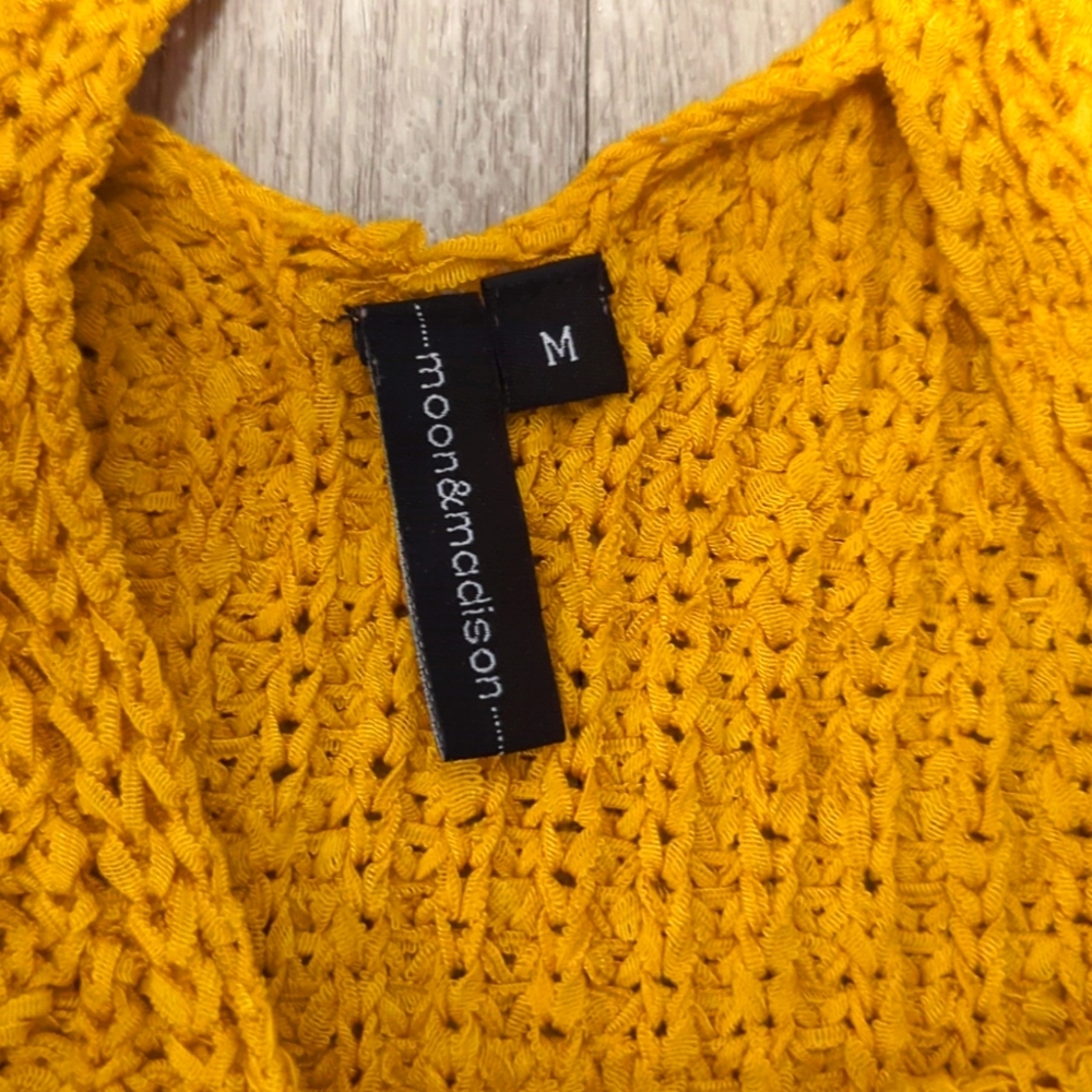 Knit TankTop - Picture 2 of 2